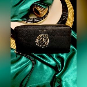 Guess Wallet - Black